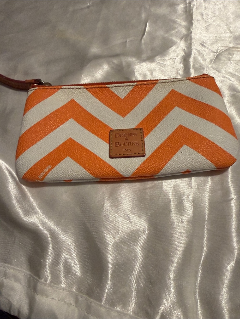 Dooney & Bourke